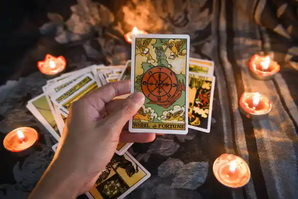 tarot cards Clara City